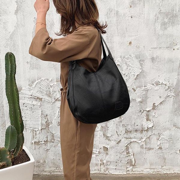 fashion vintage solid color faux leather handbag women large capacity tote shoulder bag
fashion vintage solid color faux leather handbag women large capacity tote shoulder bag