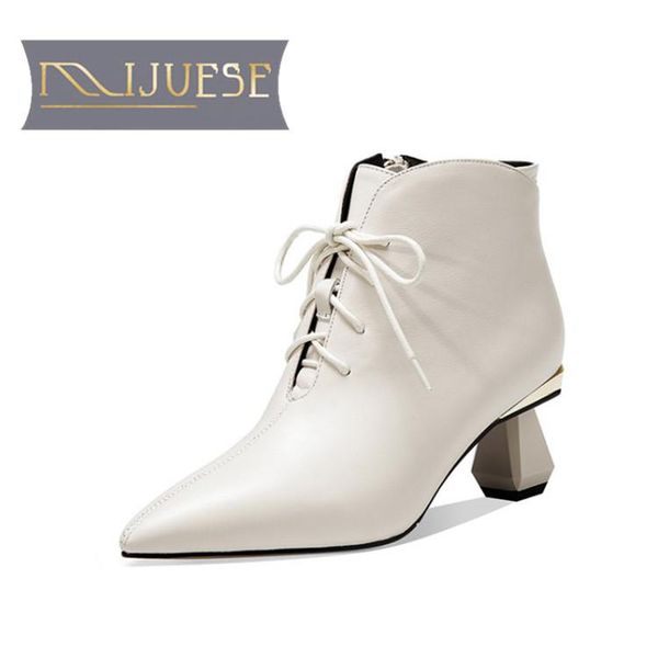 boots mljuese 2021 women ankle cow leather winter short plush pointed toe zipper high heels female size 39, Black
boots mljuese 2021 women ankle cow leather winter short plush pointed toe zipper high heels female size 39, Black