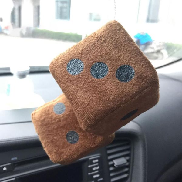 2 шт cute craft аксессуары украшения присоске плюшевые dice интерьер висячие авто зеркало заднего вида автомобиля подвеска декоративные
2 шт cute craft аксессуары украшения присоске плюшевые dice интерьер висячие авто зеркало заднего вида автомобиля подвеска декоративные