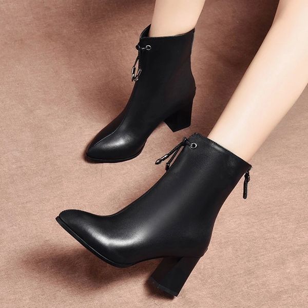 2020 winter women boots high heels dress shoes plush warm pointed toe booties black chunky heeled ankle boots botas mujer 8324n #pn3z
2020 winter women boots high heels dress shoes plush warm pointed toe booties black chunky heeled ankle boots botas mujer 8324n #pn3z