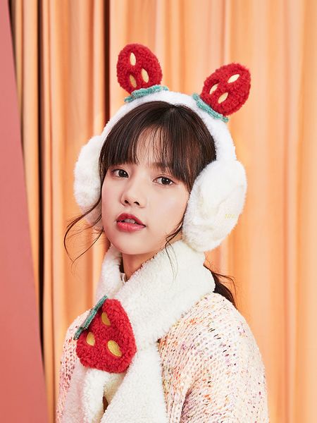 ears muffs warm covering winter folding lovely students' ear bags warming girls' ins literary style korean version fresh
ears muffs warm covering winter folding lovely students' ear bags warming girls' ins literary style korean version fresh