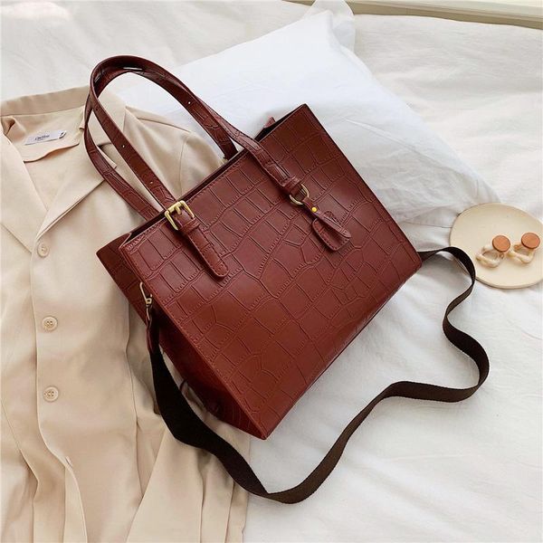 royadong brand women's handbags luxury shoulder bags for women 2020 big tote bag ladies designer women messenger bag stone
royadong brand women's handbags luxury shoulder bags for women 2020 big tote bag ladies designer women messenger bag stone