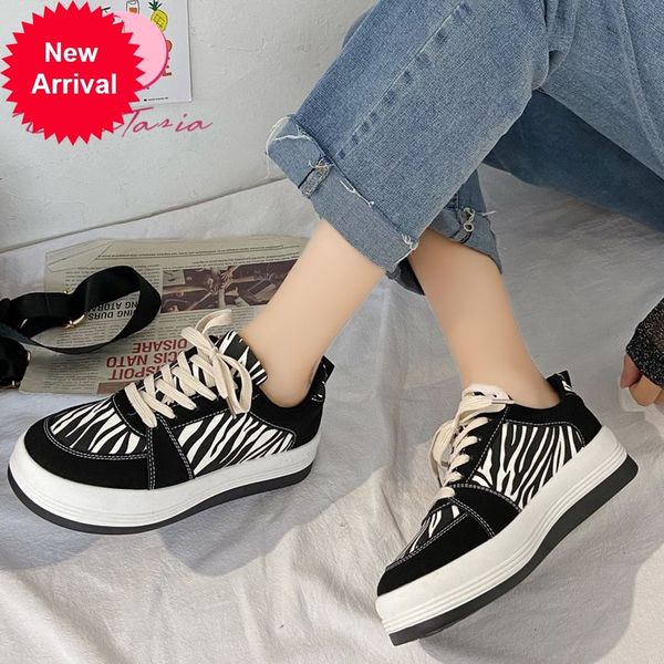 2021 the new new fashion shallow deep striped shoelaces woman apartments walking comfort women's shoes tg8z, Black
2021 the new new fashion shallow deep striped shoelaces woman apartments walking comfort women's shoes tg8z, Black