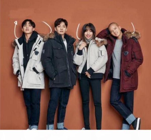 women white duck down coat super light soft down jacket fashion down parkas white black color
women white duck down coat super light soft down jacket fashion down parkas white black color