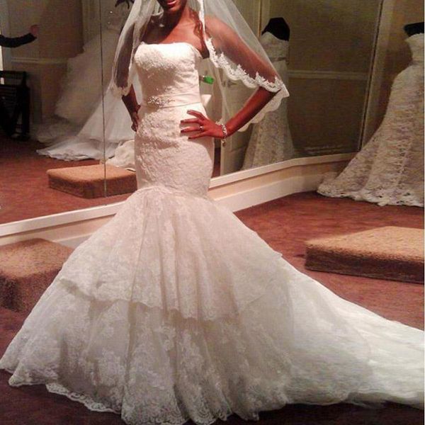 custom made african strapless lace mermaid wedding dresses with beaded sash court train appliques wedding bridal gowns, White
custom made african strapless lace mermaid wedding dresses with beaded sash court train appliques wedding bridal gowns, White