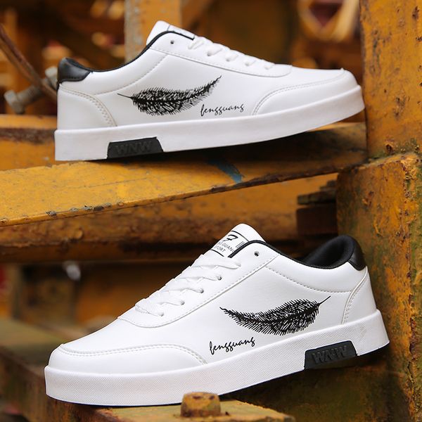 new autumn white mens sneakers 2020 feather printed men leather black white-sneakers teen boys college student shoes
new autumn white mens sneakers 2020 feather printed men leather black white-sneakers teen boys college student shoes
