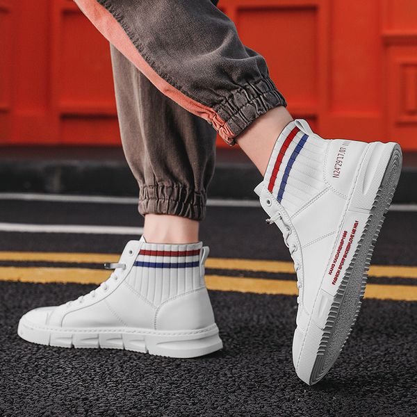 2020 fashion high canvas young cool sneakers casual men vulcanize shoes black gray white lace-up, Black;brown
2020 fashion high canvas young cool sneakers casual men vulcanize shoes black gray white lace-up, Black;brown