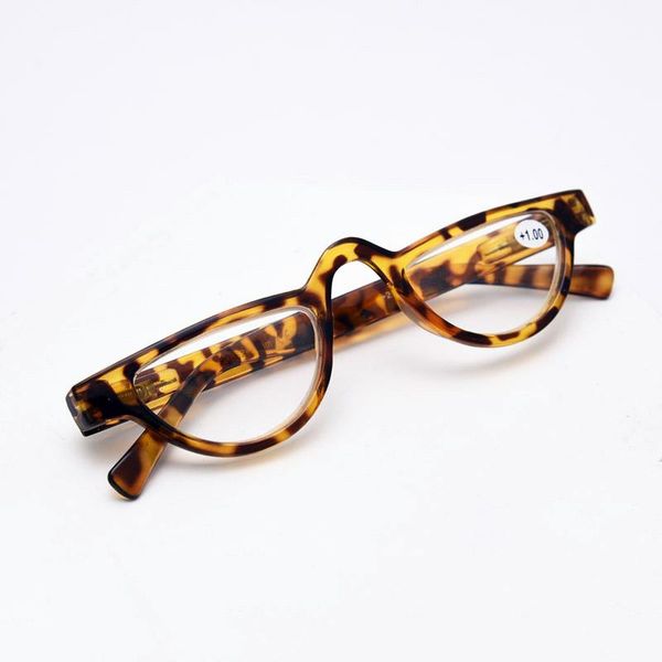 small cat eye reading glassses women men retro clear reader ultralight tr90 presbyopia flexible +1.0 +1.5 +2.0 +2.5 +3.0 +3.5, White;black
small cat eye reading glassses women men retro clear reader ultralight tr90 presbyopia flexible +1.0 +1.5 +2.0 +2.5 +3.0 +3.5, White;black