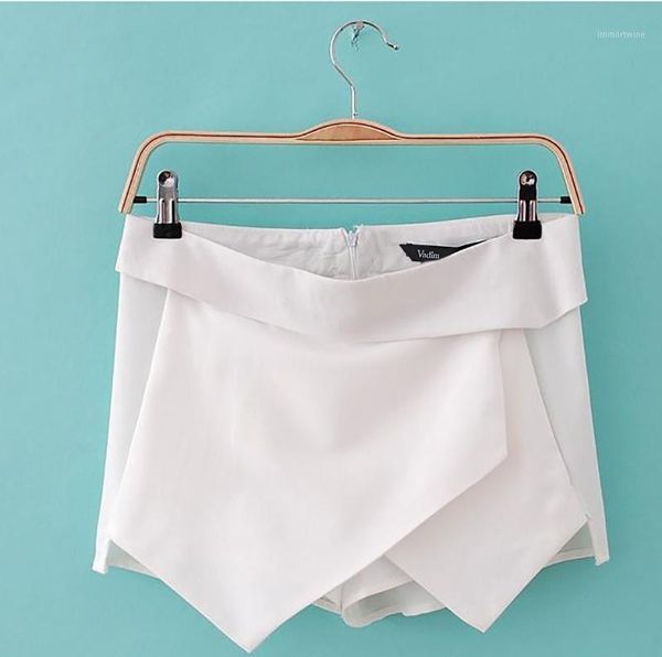 women's shorts wholesale- women solid asymmetrical geometric shape slim stylish casual street wear dk201, White;black
women's shorts wholesale- women solid asymmetrical geometric shape slim stylish casual street wear dk201, White;black