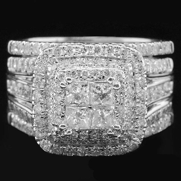 2020new inlaid zircon silver ring ring European and American fashion wave of men and women new wholesale
2020new inlaid zircon silver ring ring European and American fashion wave of men and women new wholesale