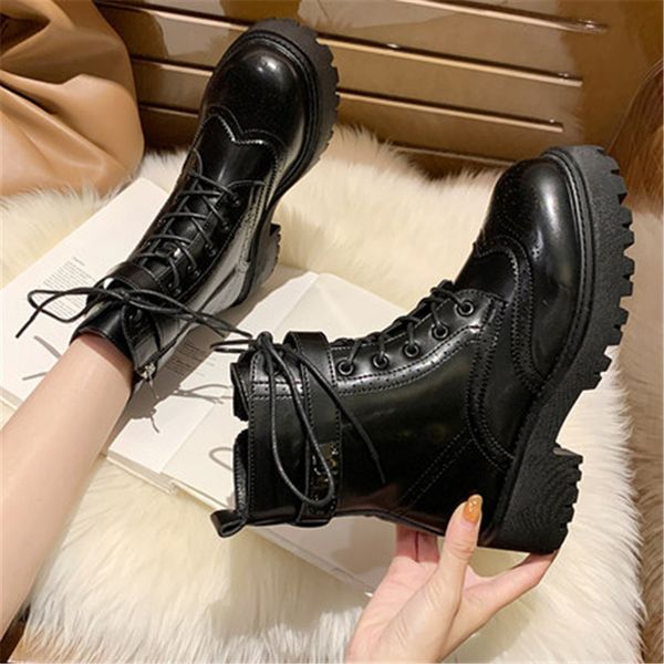 2021 new winter warm women with skin water martin black block heels rentals deep boots punk shoes ultk
2021 new winter warm women with skin water martin black block heels rentals deep boots punk shoes ultk