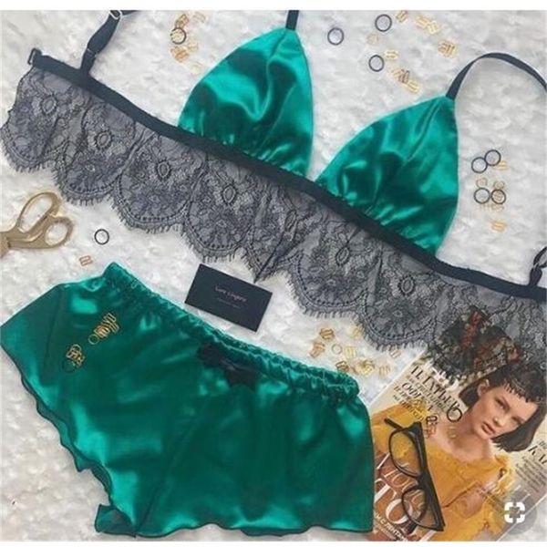 2021 new women's satin nightwear set of lace pajamas with in v-sleeves and nightie kit shorts 39zv, Black;white
2021 new women's satin nightwear set of lace pajamas with in v-sleeves and nightie kit shorts 39zv, Black;white