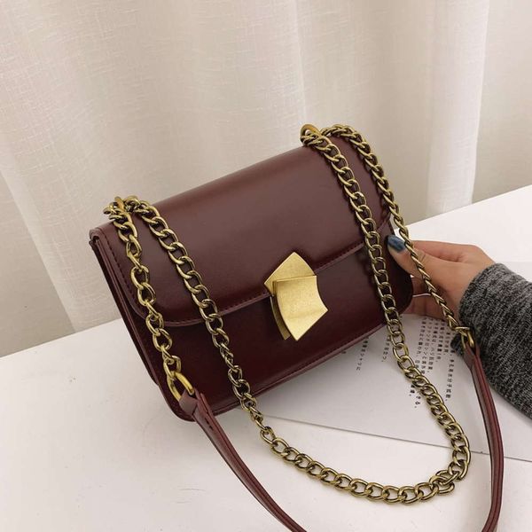 luxurys designers new style japanese and korean women's messenger pu small square fashion leisure versatile one shoulder bag
luxurys designers new style japanese and korean women's messenger pu small square fashion leisure versatile one shoulder bag
