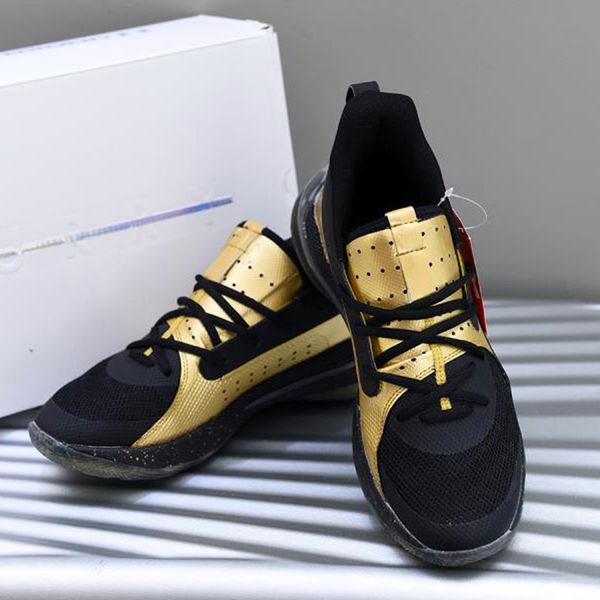2020 global actual combat sneaker series with non-slip, high-elastic sole, super elastic, comfortable and breathable sneakers
2020 global actual combat sneaker series with non-slip, high-elastic sole, super elastic, comfortable and breathable sneakers