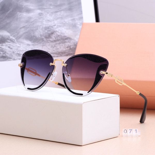 2020 luxury black women sun glasses plastic frame sunglasse vintage brand designer fashion cat eye sunglasses women's
2020 luxury black women sun glasses plastic frame sunglasse vintage brand designer fashion cat eye sunglasses women's