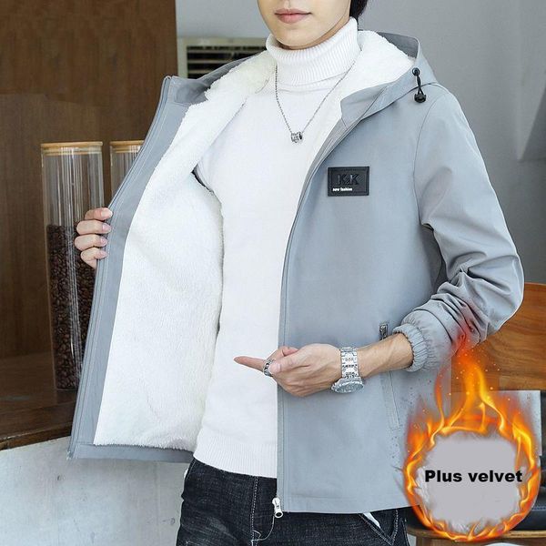 casual men winter parka 5 colors warm plus velvet thicken parka outwear 2020 windproof comfortable hooded coat size -4xl, Black;brown
casual men winter parka 5 colors warm plus velvet thicken parka outwear 2020 windproof comfortable hooded coat size -4xl, Black;brown