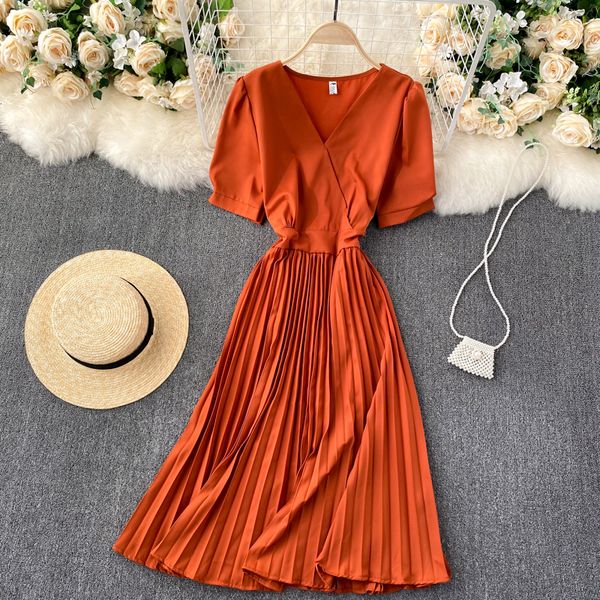 2021 new elegant female singiny solid summer neck puff line office fashion streetwear dress g42x, Black;gray
2021 new elegant female singiny solid summer neck puff line office fashion streetwear dress g42x, Black;gray