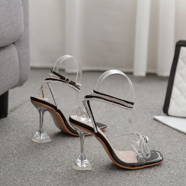 2021 european and new american luxury transparent spool crystal butterfly jumps high-heeled sandals hb6h, Black
2021 european and new american luxury transparent spool crystal butterfly jumps high-heeled sandals hb6h, Black