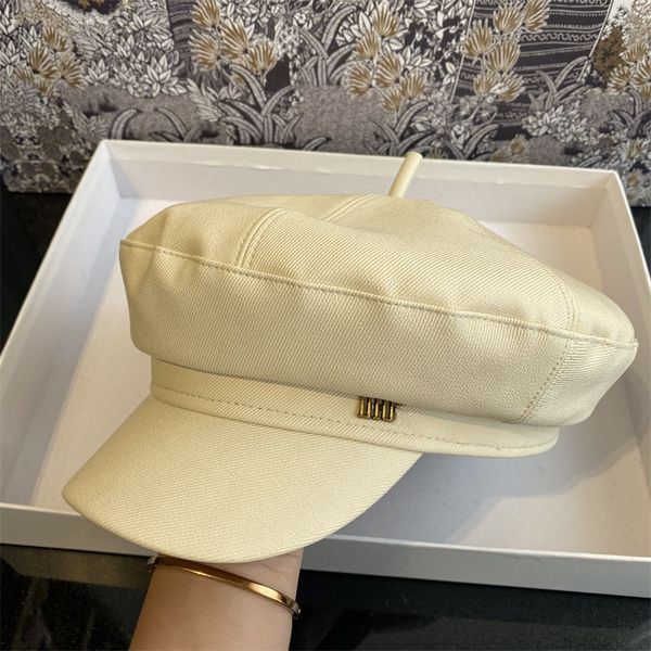 luxury hat d family's same military women's fashion casual pumpkin hat autumn and winter new versatile leather octagonal cap, Black;white
luxury hat d family's same military women's fashion casual pumpkin hat autumn and winter new versatile leather octagonal cap, Black;white