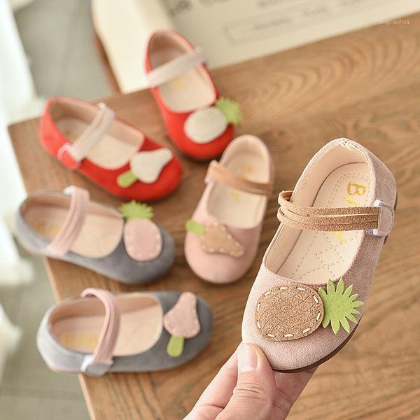 fashion girls baby kids children leather flats shoes princess sweet for kids students flats pu hook & loop new autumn 2020, Black
fashion girls baby kids children leather flats shoes princess sweet for kids students flats pu hook & loop new autumn 2020, Black