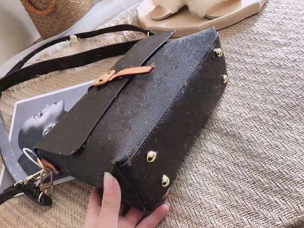 женский пакет новый ретро пресбиоп наклонная маленькая сумка мода сумка высококачественные девушки женщины плечо сумки сумки сумки кошельки
женский пакет новый ретро пресбиоп наклонная маленькая сумка мода сумка высококачественные девушки женщины плечо сумки сумки сумки кошельки