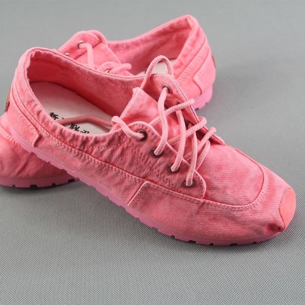 summer new style women's singles shoes old beijing cloth shoes denim canvas shoes +pure hand embroidered insole y200801, Black
summer new style women's singles shoes old beijing cloth shoes denim canvas shoes +pure hand embroidered insole y200801, Black