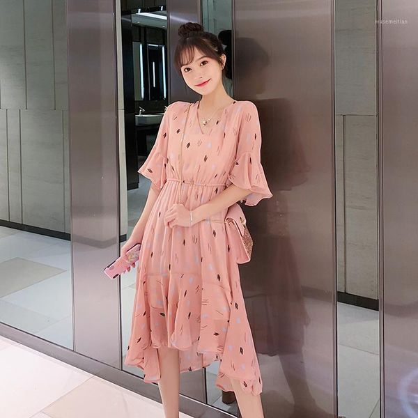 610# summer korean fashion maternity dress elegant v neck slim clothes for pregnant women sweet floral printed chiffon pregnancy1, White
610# summer korean fashion maternity dress elegant v neck slim clothes for pregnant women sweet floral printed chiffon pregnancy1, White