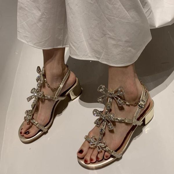 elegant 2021 summer luxury women gold block heels high heels party sandals rhinestone bowknot sandals buclek strap female shoes, Black
elegant 2021 summer luxury women gold block heels high heels party sandals rhinestone bowknot sandals buclek strap female shoes, Black