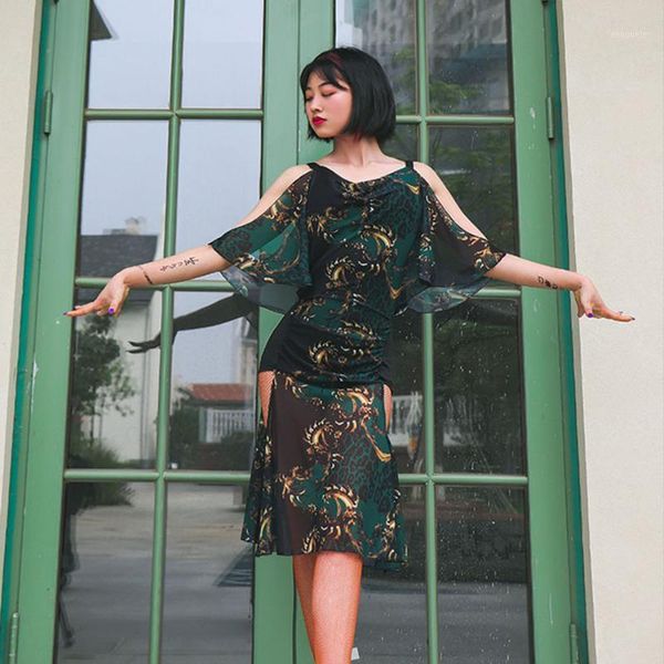 2021 latin dance dress women lp536 bare shoulder floral design performance costume dancing cloth belly chacha ballroom dresses1, Black;red
2021 latin dance dress women lp536 bare shoulder floral design performance costume dancing cloth belly chacha ballroom dresses1, Black;red