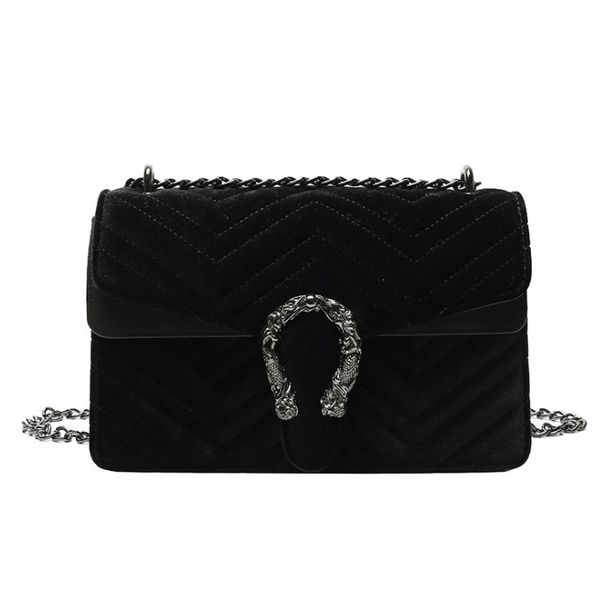 women's velvet female handbag 2021 designer shoulder crossbody bag fashion women messenger bag
women's velvet female handbag 2021 designer shoulder crossbody bag fashion women messenger bag
