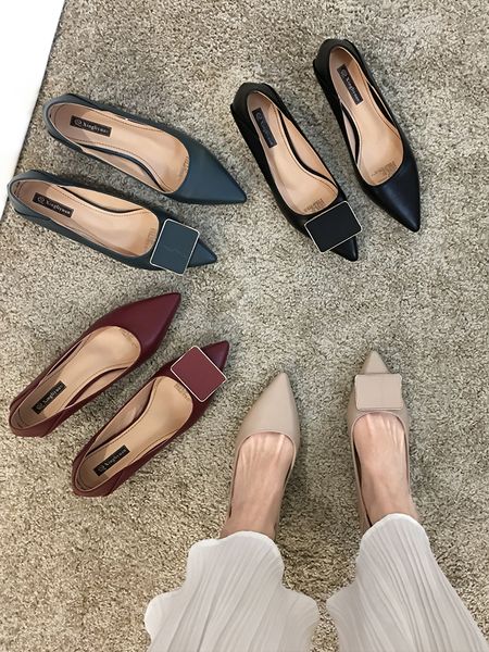 2020 new arrivel high heels pointed toes chunky heel 5.5 cm womens girl fashion nude win red black size 35-40
2020 new arrivel high heels pointed toes chunky heel 5.5 cm womens girl fashion nude win red black size 35-40