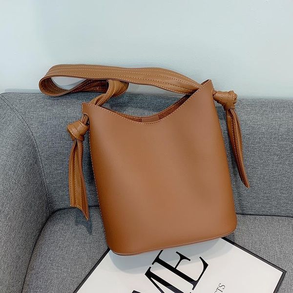shoulder bags pu leather bucket for women 2021 vintage strap bag female handbags desinger trending hand 2 pcs/set small
shoulder bags pu leather bucket for women 2021 vintage strap bag female handbags desinger trending hand 2 pcs/set small