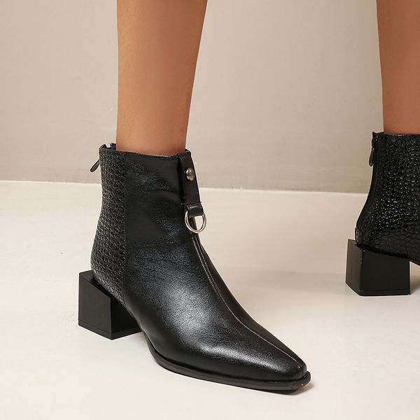 women's ankle boots more size 22-28cm length autumn winter serpentine standard european and american stone snowboots fby7, Black
women's ankle boots more size 22-28cm length autumn winter serpentine standard european and american stone snowboots fby7, Black