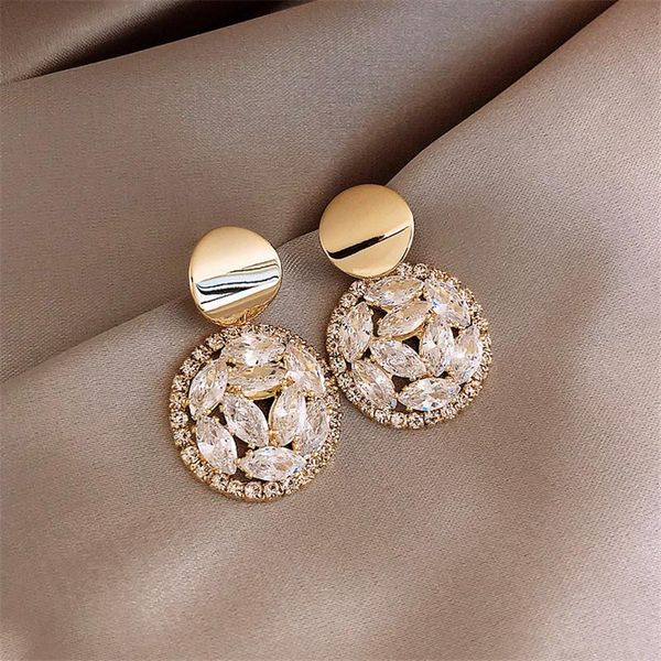 dangle & chandelier korean earrings temperament shiny fine crystal joker fashion geometric circular women drop jewelry, Silver
dangle & chandelier korean earrings temperament shiny fine crystal joker fashion geometric circular women drop jewelry, Silver