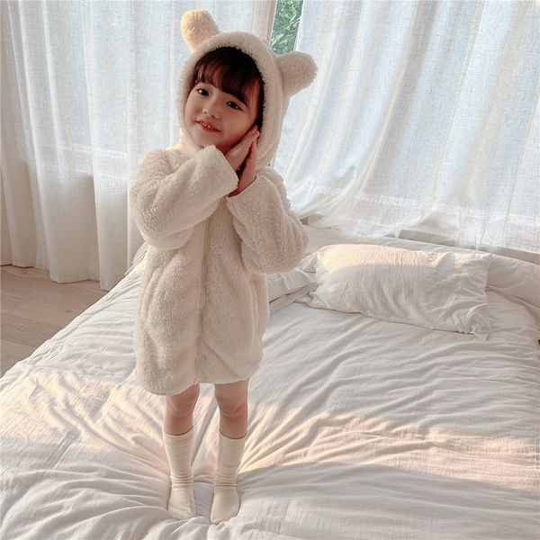 2021 spring new kids girls nightgowns long sleeve loose thick velvet cute sleepwear robe dress for children e413, White
2021 spring new kids girls nightgowns long sleeve loose thick velvet cute sleepwear robe dress for children e413, White