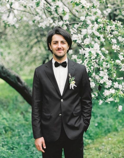 classic black groom tuxedos suits for groomsmen handmade two pieces suits custom made wedding tuxedos jacket pants1, White;black
classic black groom tuxedos suits for groomsmen handmade two pieces suits custom made wedding tuxedos jacket pants1, White;black