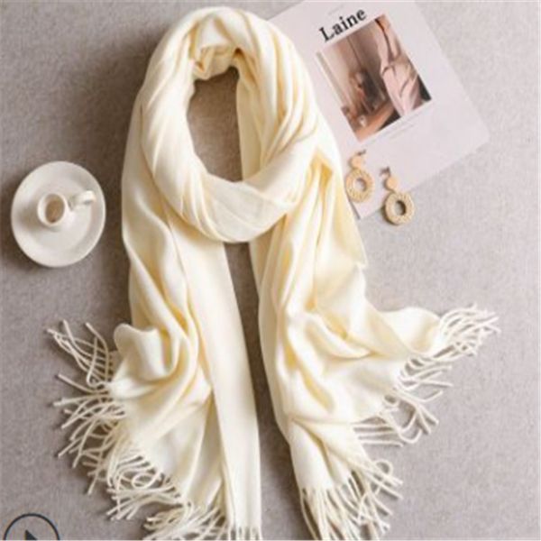 2021fashionable sells female scarf shawl war22 luxurious female autumn winter scarf is the good collocation of air conditioning room, Blue;gray
2021fashionable sells female scarf shawl war22 luxurious female autumn winter scarf is the good collocation of air conditioning room, Blue;gray