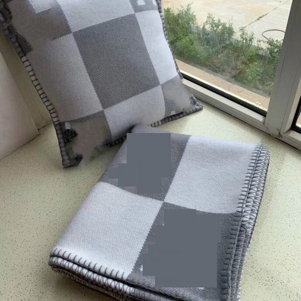 quailty wool h blanket gray color blanket cushion
quailty wool h blanket gray color blanket cushion