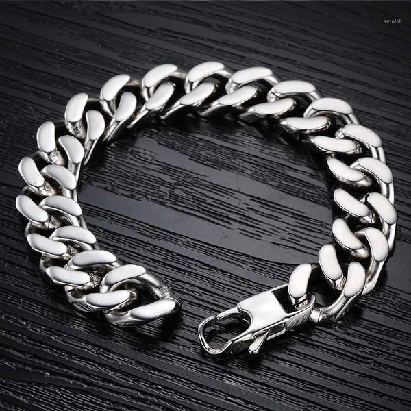 bracelets mens stainless steel cuban link chain on hand hip hop silver bracelet men's black gold chain bracelet male accessories1
bracelets mens stainless steel cuban link chain on hand hip hop silver bracelet men's black gold chain bracelet male accessories1