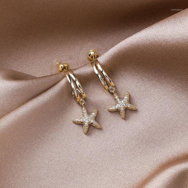 stud retro micro little starfish set with zircon earrings fresh small and exquisite sweety lovely style oorbellen pendientes1, Golden;silver
stud retro micro little starfish set with zircon earrings fresh small and exquisite sweety lovely style oorbellen pendientes1, Golden;silver