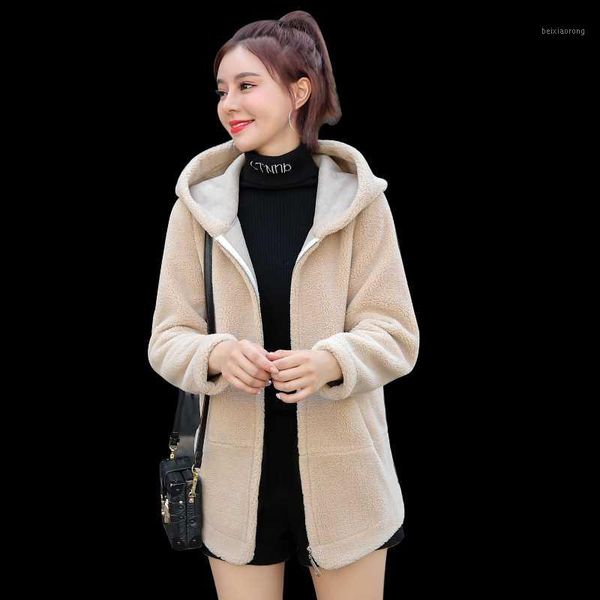2020 autumn winter new womens loose sheep shearling jacket fashion fur one lamb wool short coat thick warm hooded parka overcoat1, Black
2020 autumn winter new womens loose sheep shearling jacket fashion fur one lamb wool short coat thick warm hooded parka overcoat1, Black