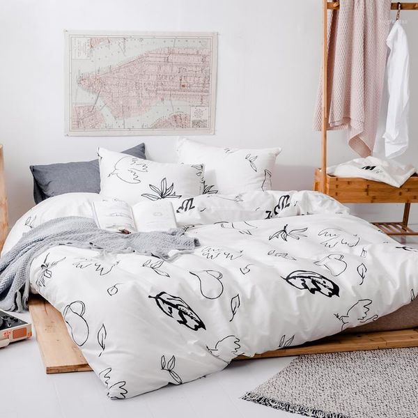 bedding sets black and white 100% cotton bedlinen homecoming comforter cover duvet pillowcases twin king for adults1
bedding sets black and white 100% cotton bedlinen homecoming comforter cover duvet pillowcases twin king for adults1