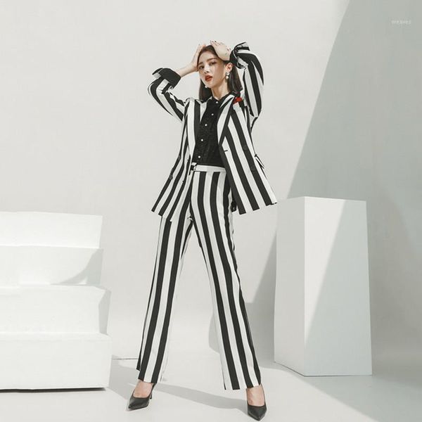 2021 autumn korean fashion temperament sim-fit striped professional double-breasted suit jacket + trousers 2-piece set1, White
2021 autumn korean fashion temperament sim-fit striped professional double-breasted suit jacket + trousers 2-piece set1, White
