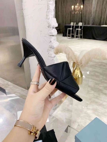 design women's slippers fashion hand woven leather comfortable flat bottom 6.5cm fisherman's shoes thick sole 35-41, Black
design women's slippers fashion hand woven leather comfortable flat bottom 6.5cm fisherman's shoes thick sole 35-41, Black