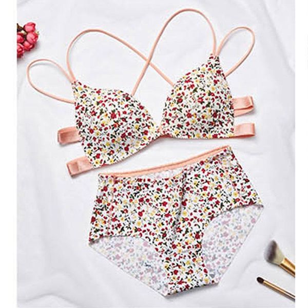 flower print bra set cross beauty bcak women bras push up front buckle lingeries panties sets, Red;black
flower print bra set cross beauty bcak women bras push up front buckle lingeries panties sets, Red;black