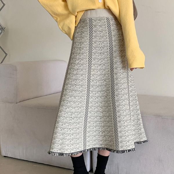 2020 высокая талия вязаная зима a-line длинная юбка стрейч женщин теплым бежевым фалдасом мупом femme saia, Black
2020 высокая талия вязаная зима a-line длинная юбка стрейч женщин теплым бежевым фалдасом мупом femme saia, Black