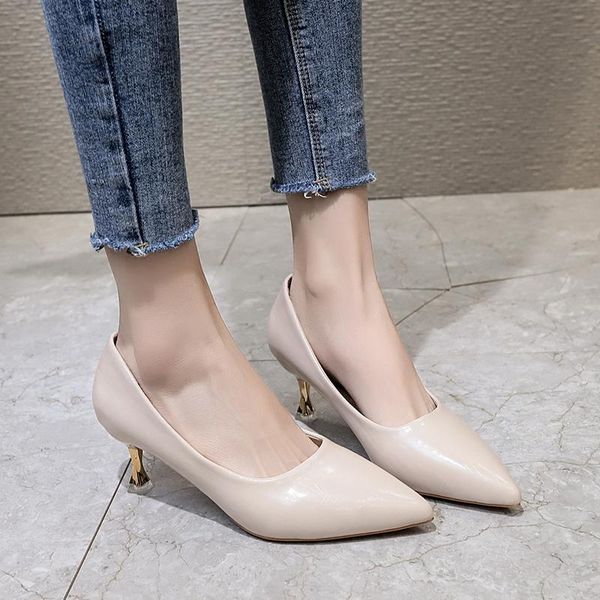 elegant patent leather high heels pumps women 2020 spring pointed toe heels shoes fashion black office shoes woman
elegant patent leather high heels pumps women 2020 spring pointed toe heels shoes fashion black office shoes woman