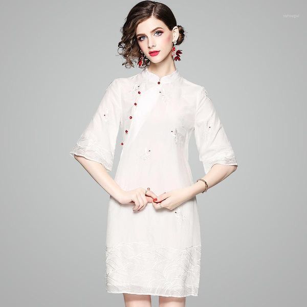 suit-dress in national customs silk floss embroidery in sleeve easy a word dress 806331, Red
suit-dress in national customs silk floss embroidery in sleeve easy a word dress 806331, Red