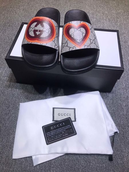 2021 new fashion sandals for men and women, recommended by designers, printed slippers, 6 colors optional size: 35-45, Black
2021 new fashion sandals for men and women, recommended by designers, printed slippers, 6 colors optional size: 35-45, Black