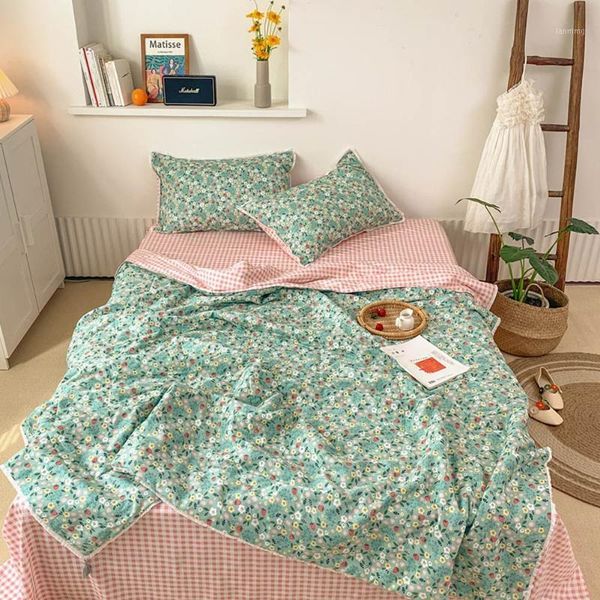 svetanya nordic ins green floral flowers summer nap quilt set cotton material cotton filler blanket bedspread sheet pillowcases1
svetanya nordic ins green floral flowers summer nap quilt set cotton material cotton filler blanket bedspread sheet pillowcases1